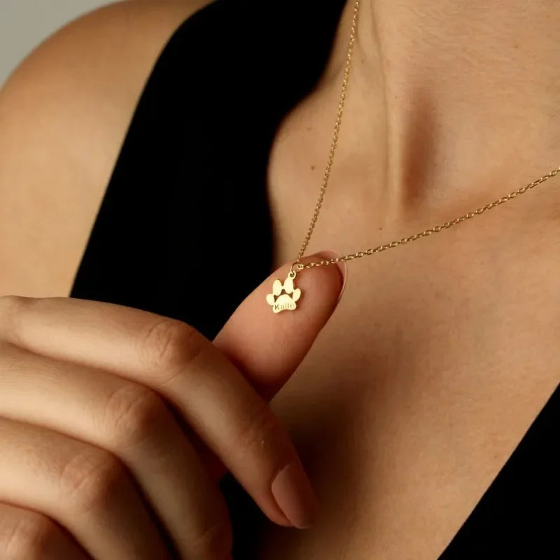 Custom Paw Print Necklace for Pet Lovers Personalized Name Animal Jewelry Minimalist Memorial Gift for Dog Cat, Forever Keepsake